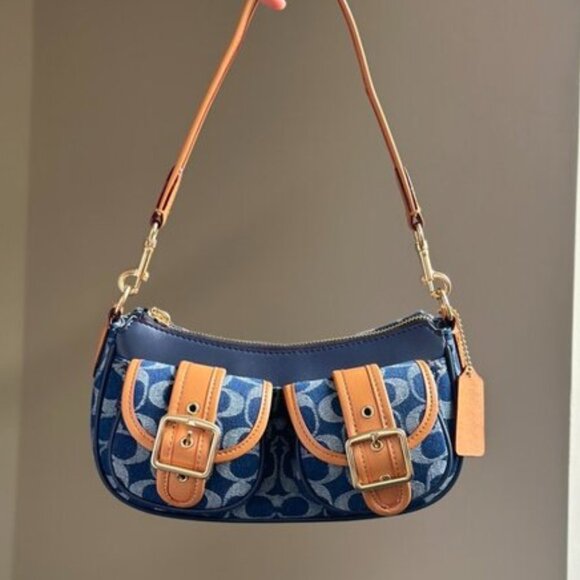 COACH Ashton Baguette Bag In Signature Canvas Denim - Picture 1 of 7